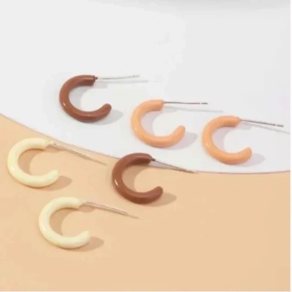 ✨ FREE Hoop Set Neutral Monochrome Boho Peasant Hipster Hippie Art Deco Earrings - Picture 1 of 3